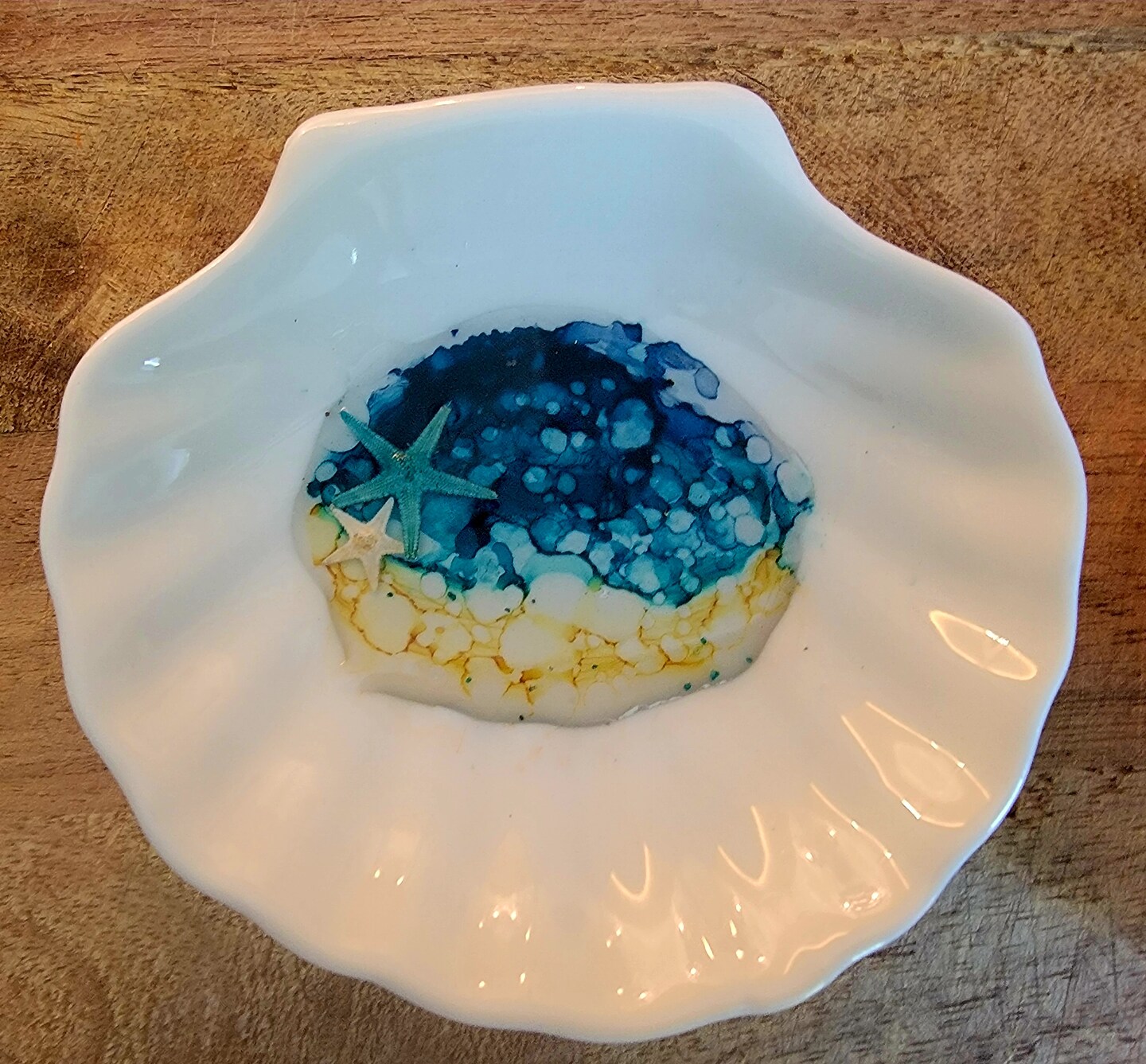 product name is Coastal shell ring dish
