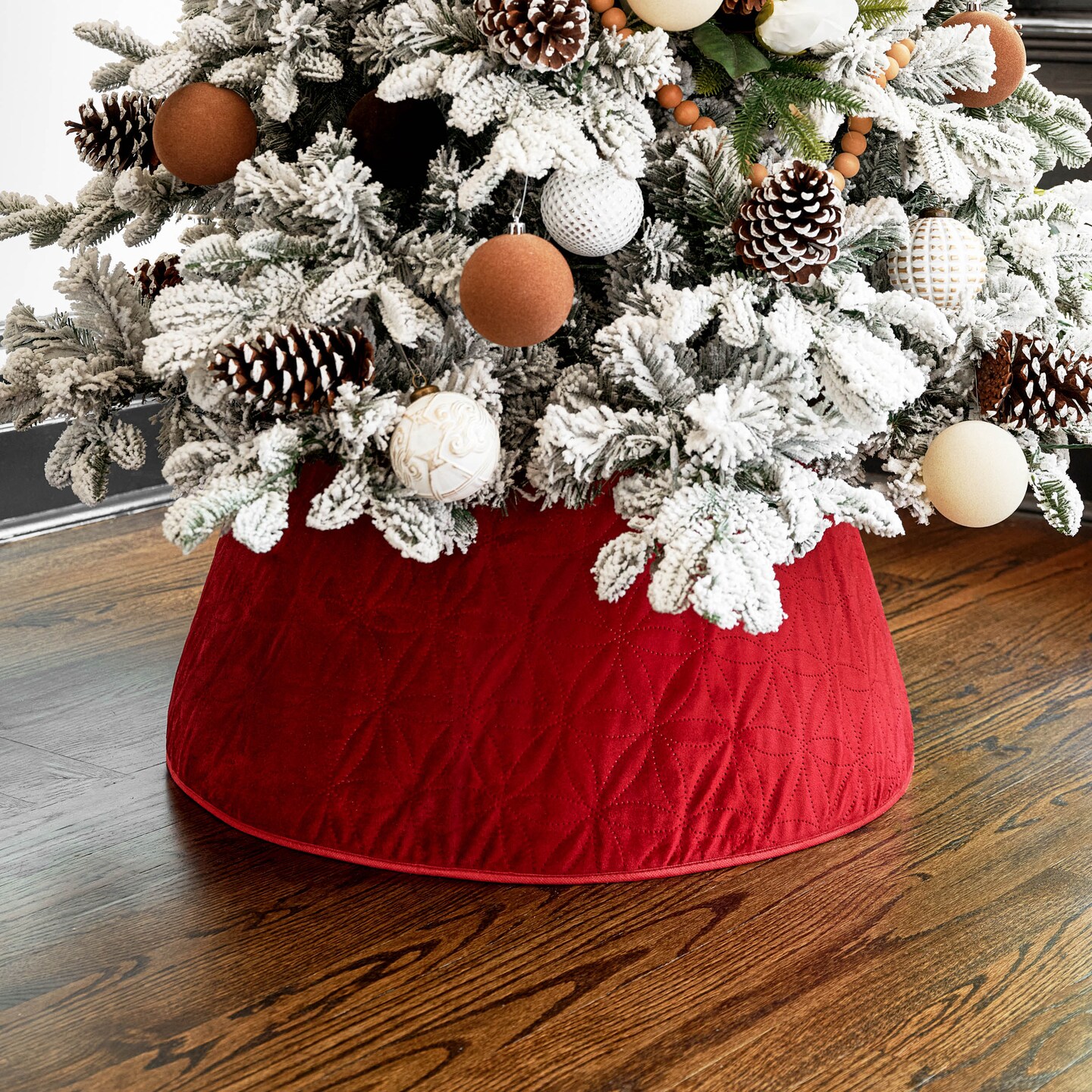 Red Velvet Roll-up Christmas Tree Collar - 26&#x22;