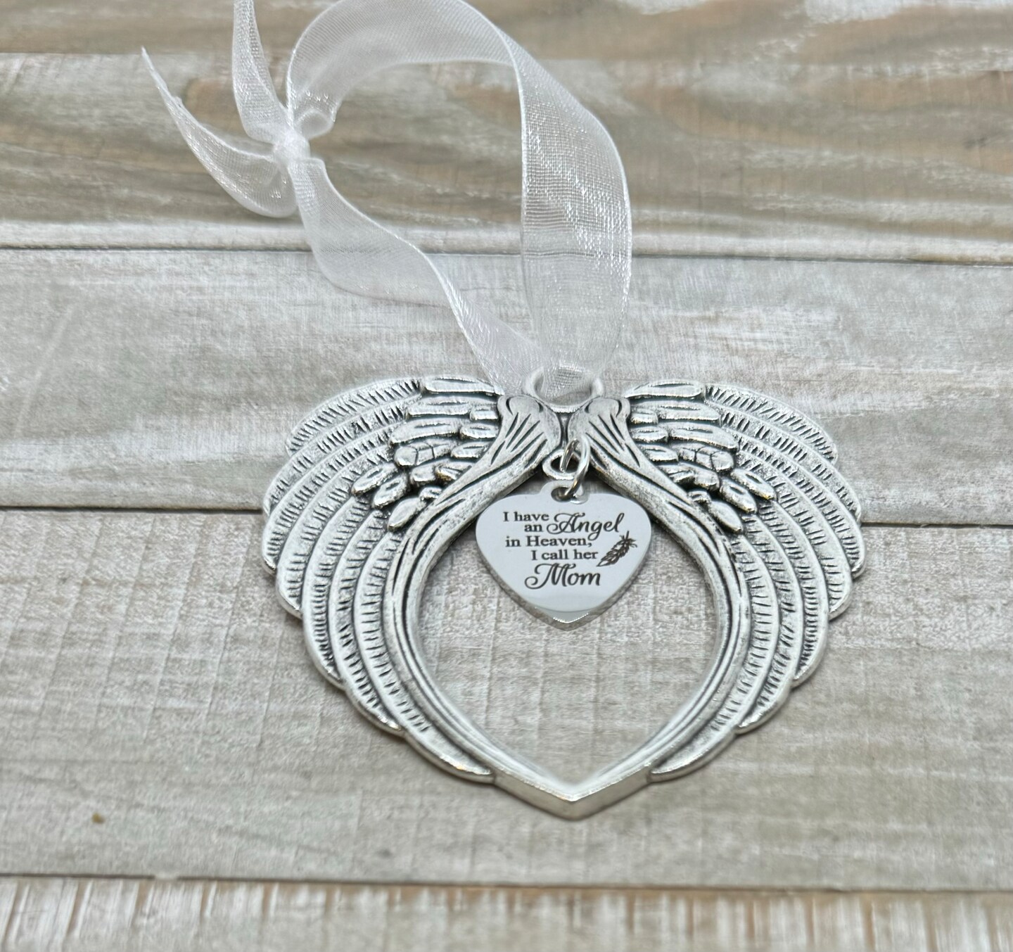 Mom Memorial Christmas Ornament Gift, I Have An Angel In Heaven I Call Her  Mom, Angel Wings Ornament