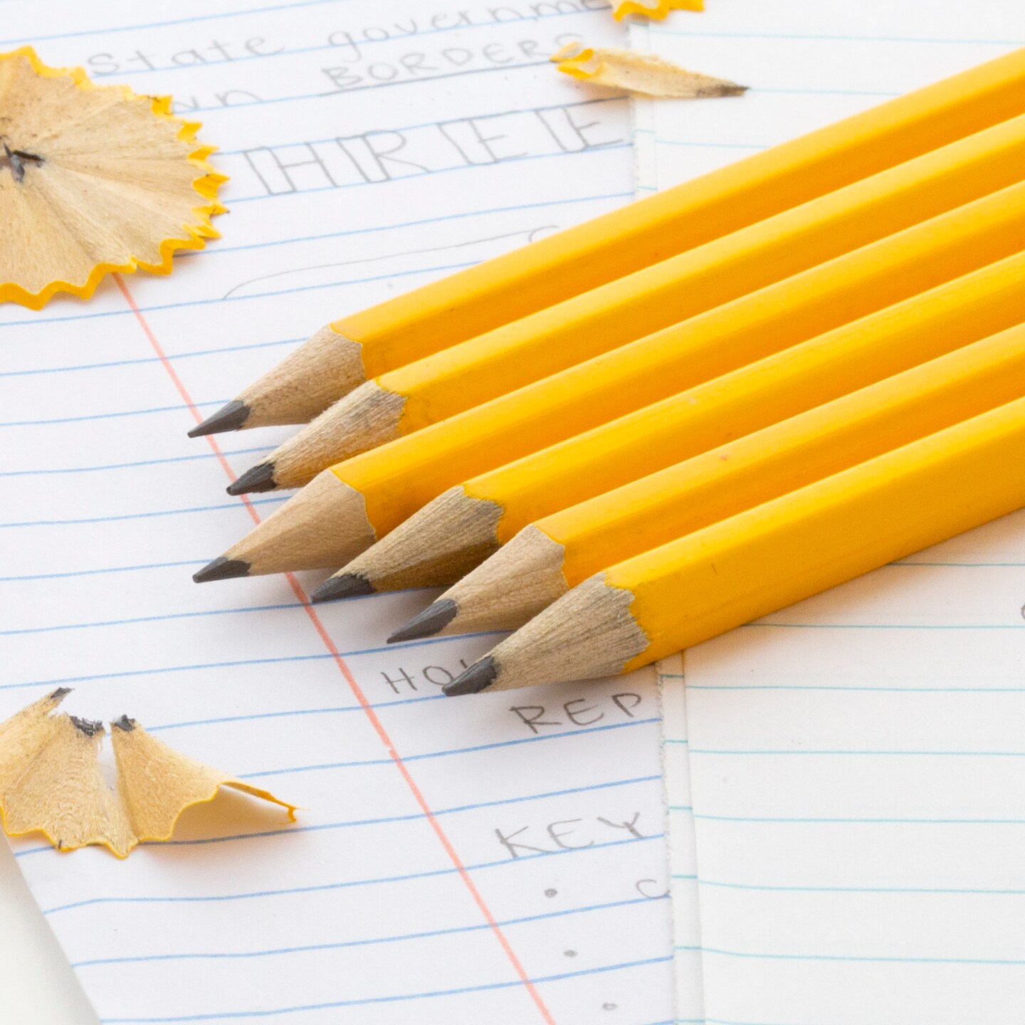 BAZIC Yellow Pencil #2 Pre-Sharpened (12/Pack)