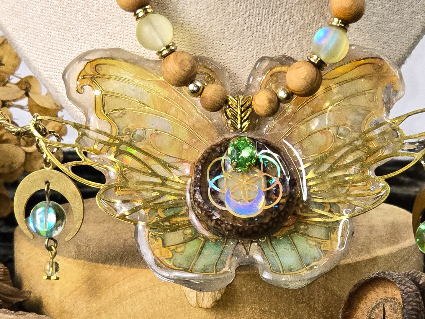 Acorn Fairy Necklace - 1 of 1 Designer Nature Jewelry - With a Real Acorn UV Glow in the Dark - Seed of Life