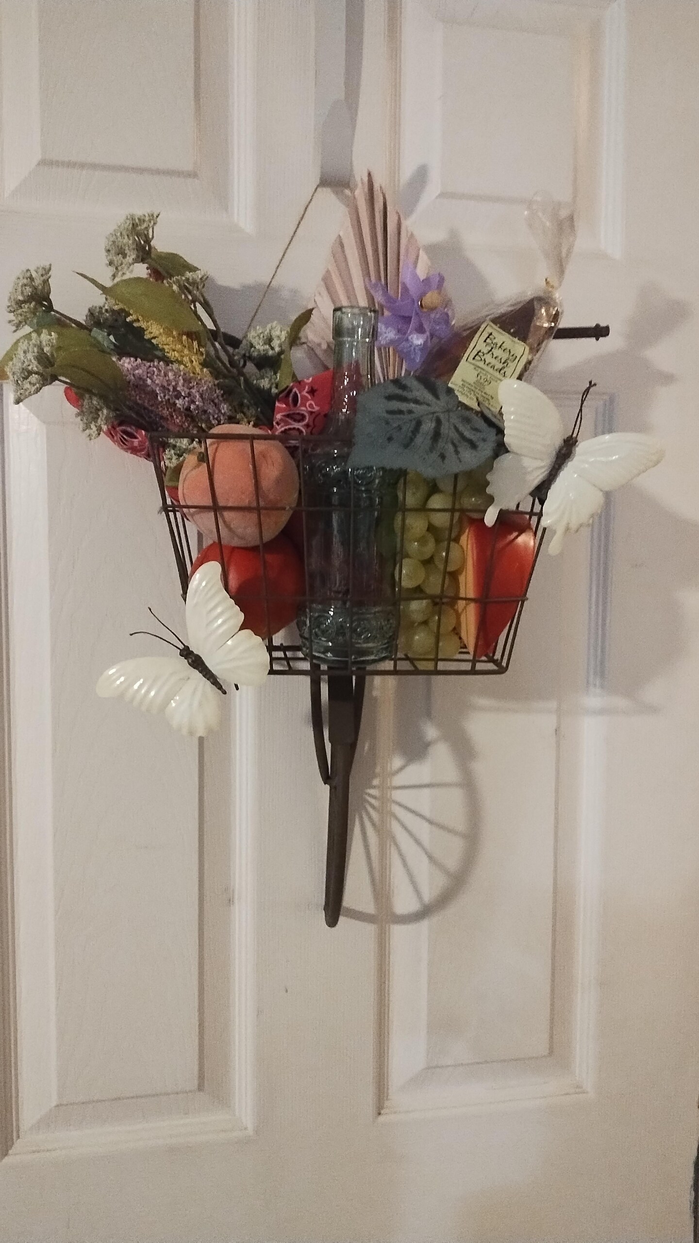 Picnic season bicycle basket door decor 418573172106280960