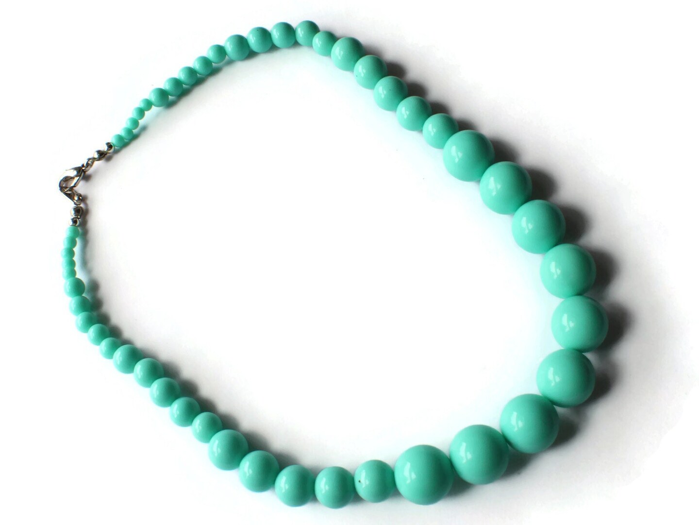 16 Inch Vintage Turquoise Blue Graduated Bead Necklace