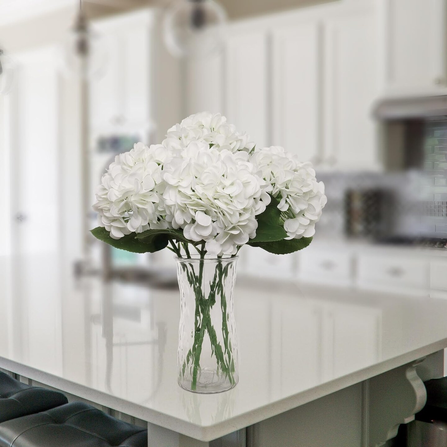 Six-Piece Hydrangea Flower Stems, Cream White Durable Stems with Fade Resistant Color, Stylish Accents for Weddings, Parties &#x26; Home Use
