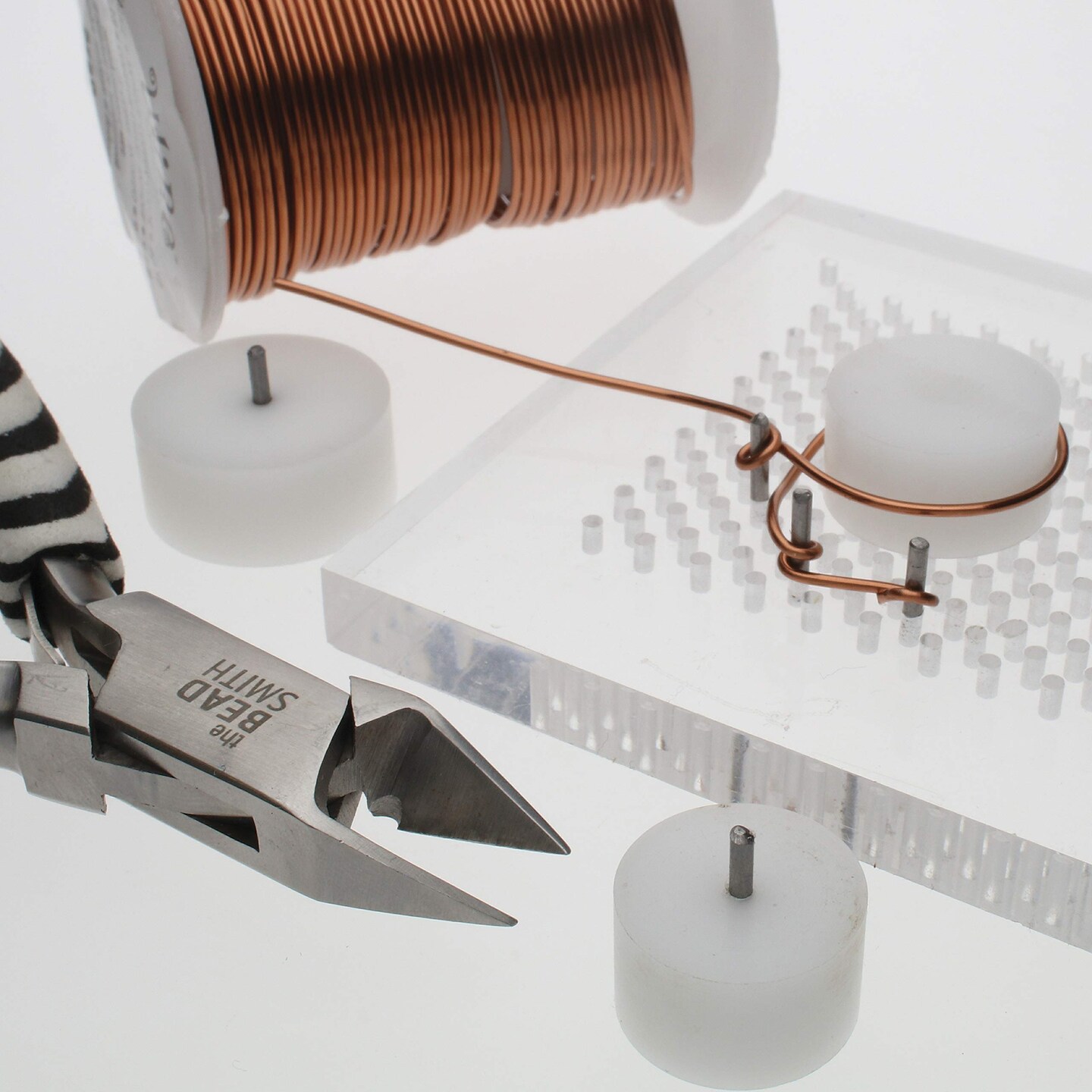 The Beadsmith Wire Elements Wig Jig Olympus