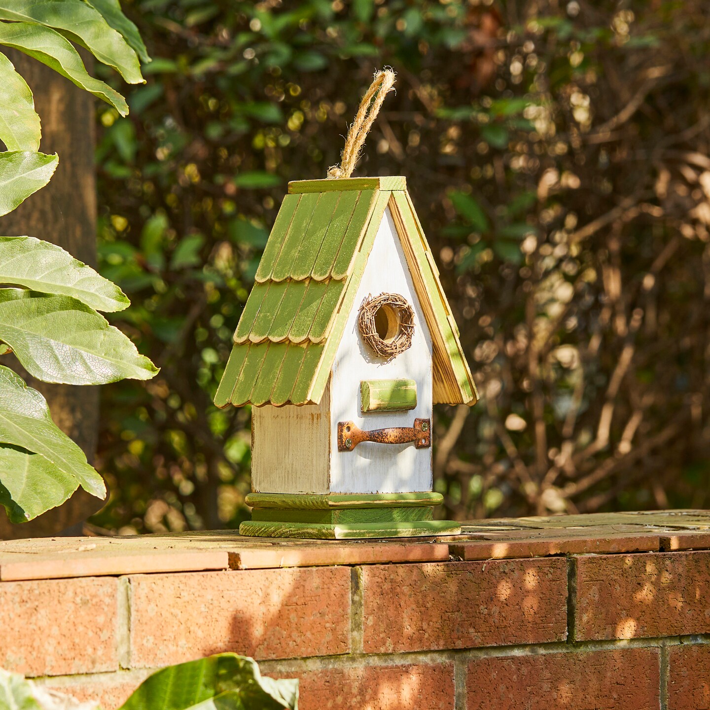 10.5&#x22;H Distressed Solid Wood Pigeon Loft Decorative Outdoor Garden Birdhouse