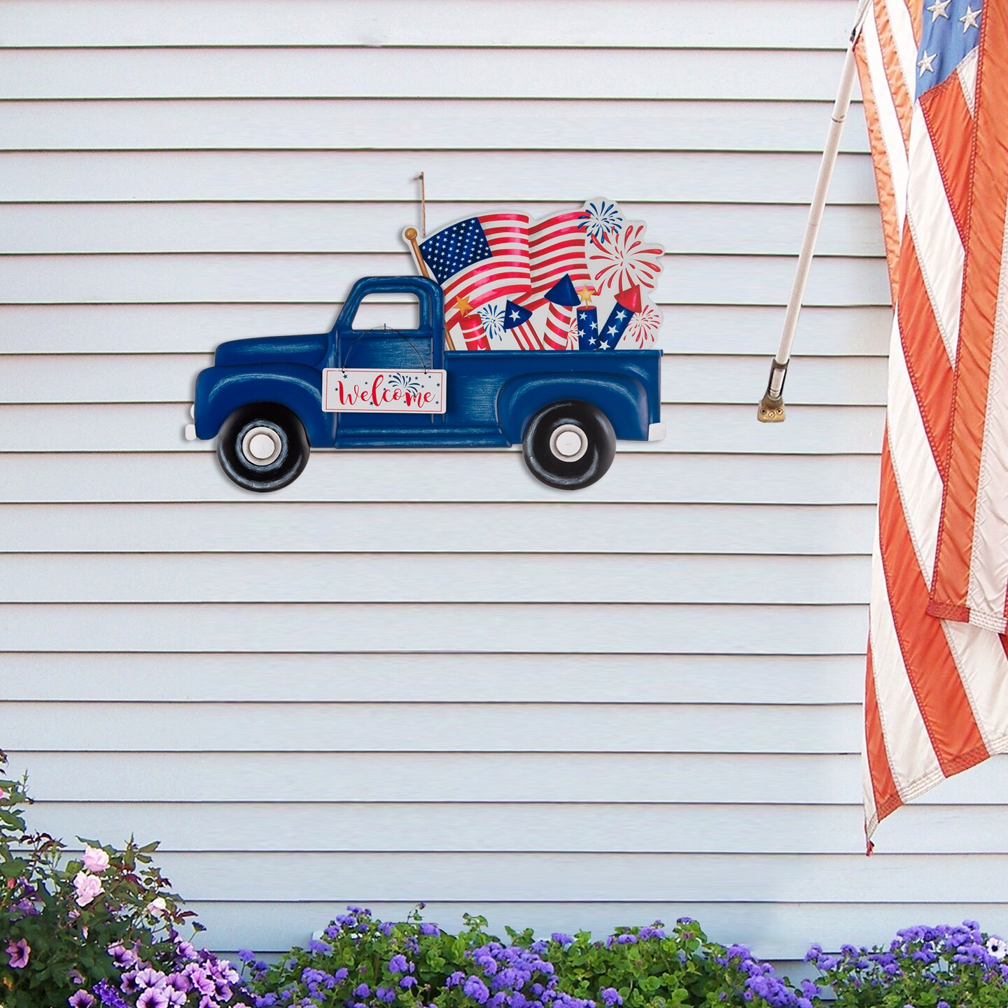 Set of 2 23.5"L Metal Patriotic/ Americana Truck Yard Stake or Wall Décor