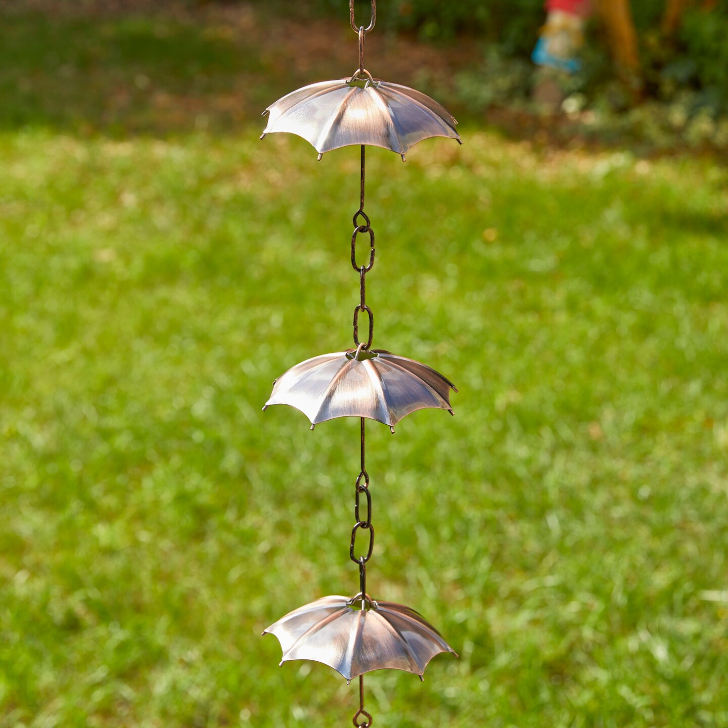 8.5ft 15-Piece Faux Copper Umbrella Shaped Rain Chain with V-Shaped Gutter Clip