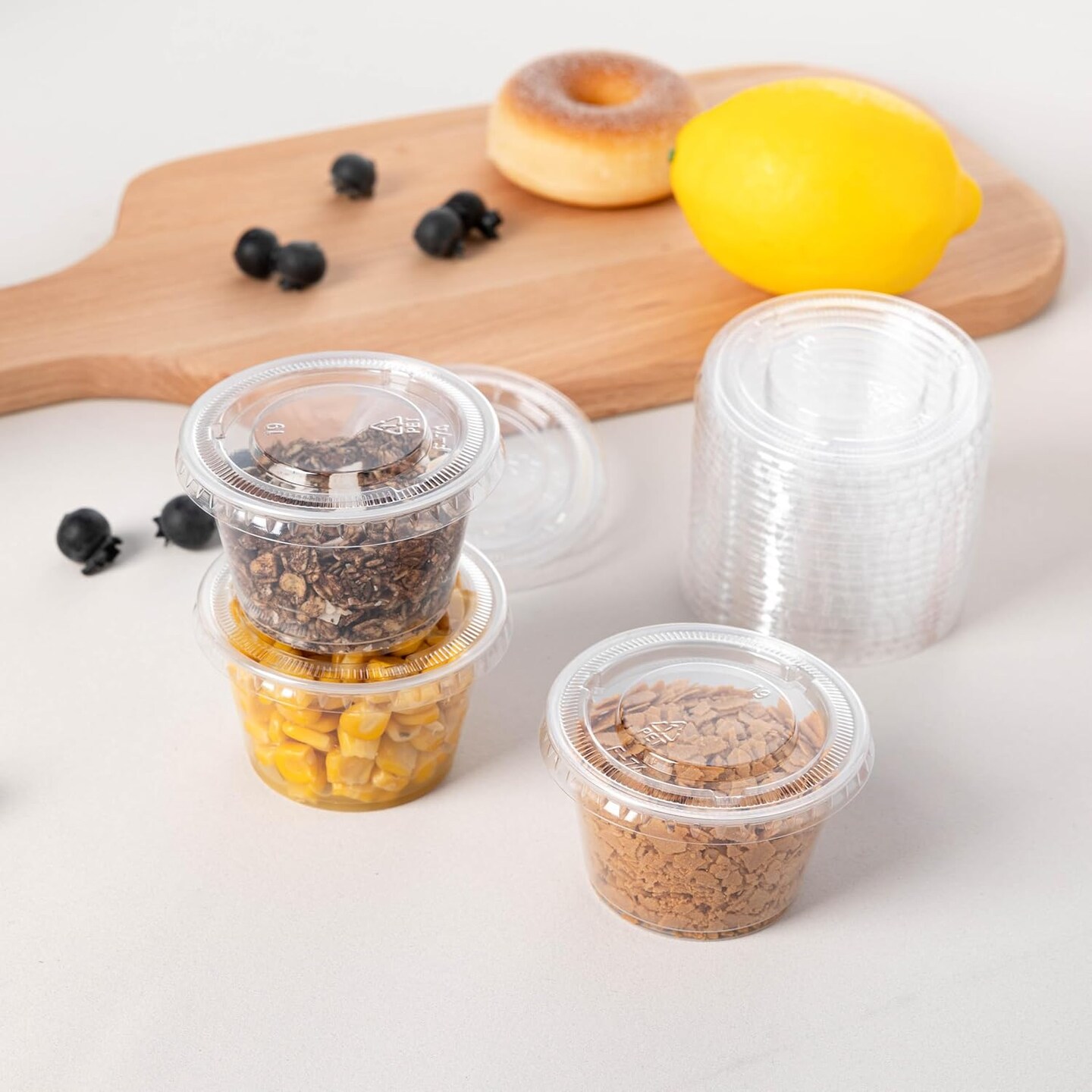 300Pack 4oz Disposable Plastic Portion Cups with Lids, Small Mini Sauce Cups for Portion Control, Salad Dressing Cups