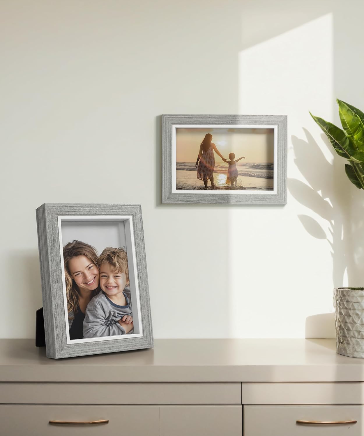 Modern Photo Frame for 5x7 Inches(Grey)