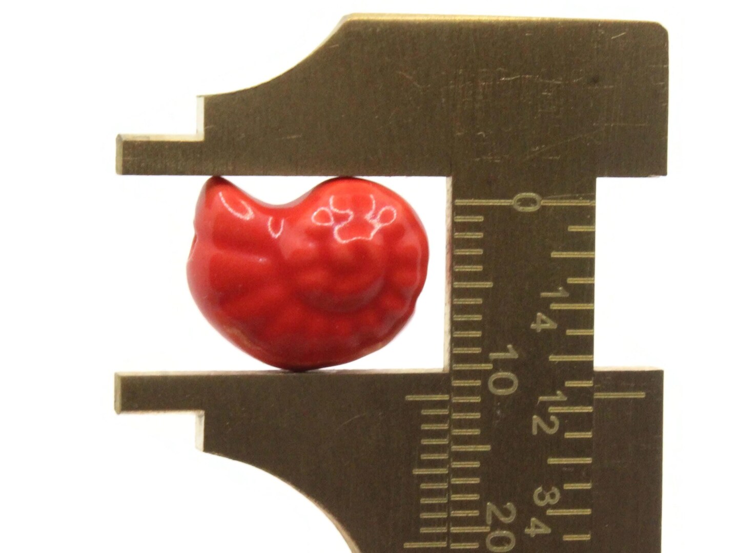 4 14mm Spiral Shell Red Porcelain Glass Beads