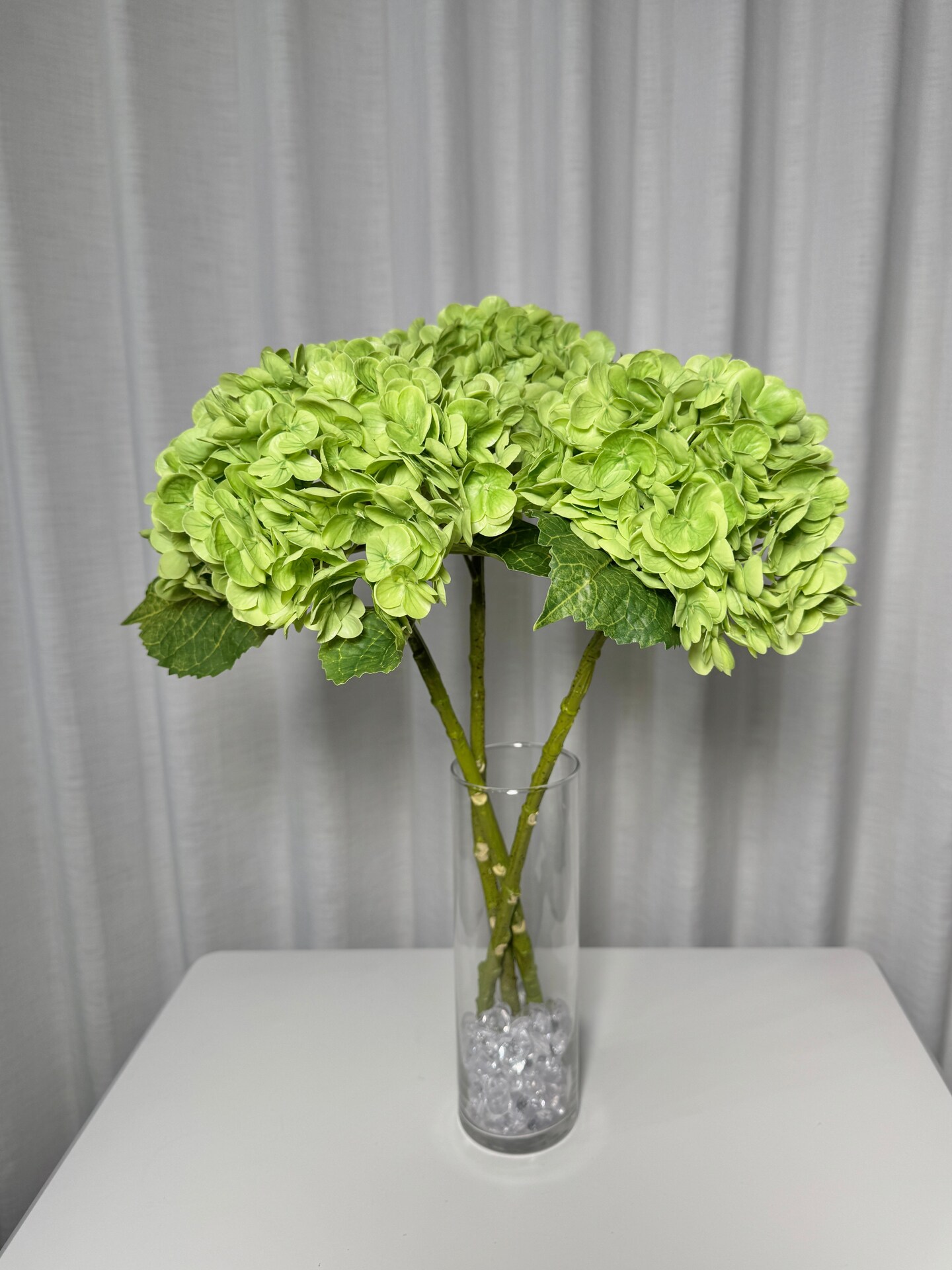 Ariane Lifelike Artificial Green Hydrangea Flowers 20” Real Touch, Set of 3 Stems, Large Faux Blooms for Wedding, Home, Floral Arrangements & Centerpieces