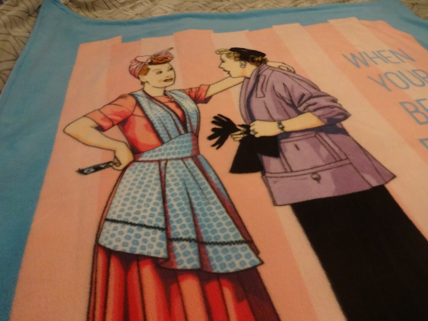 I LOVE LUCY Handmade Fleece Reversible LUCY and ETHEL Throw NEW product 2