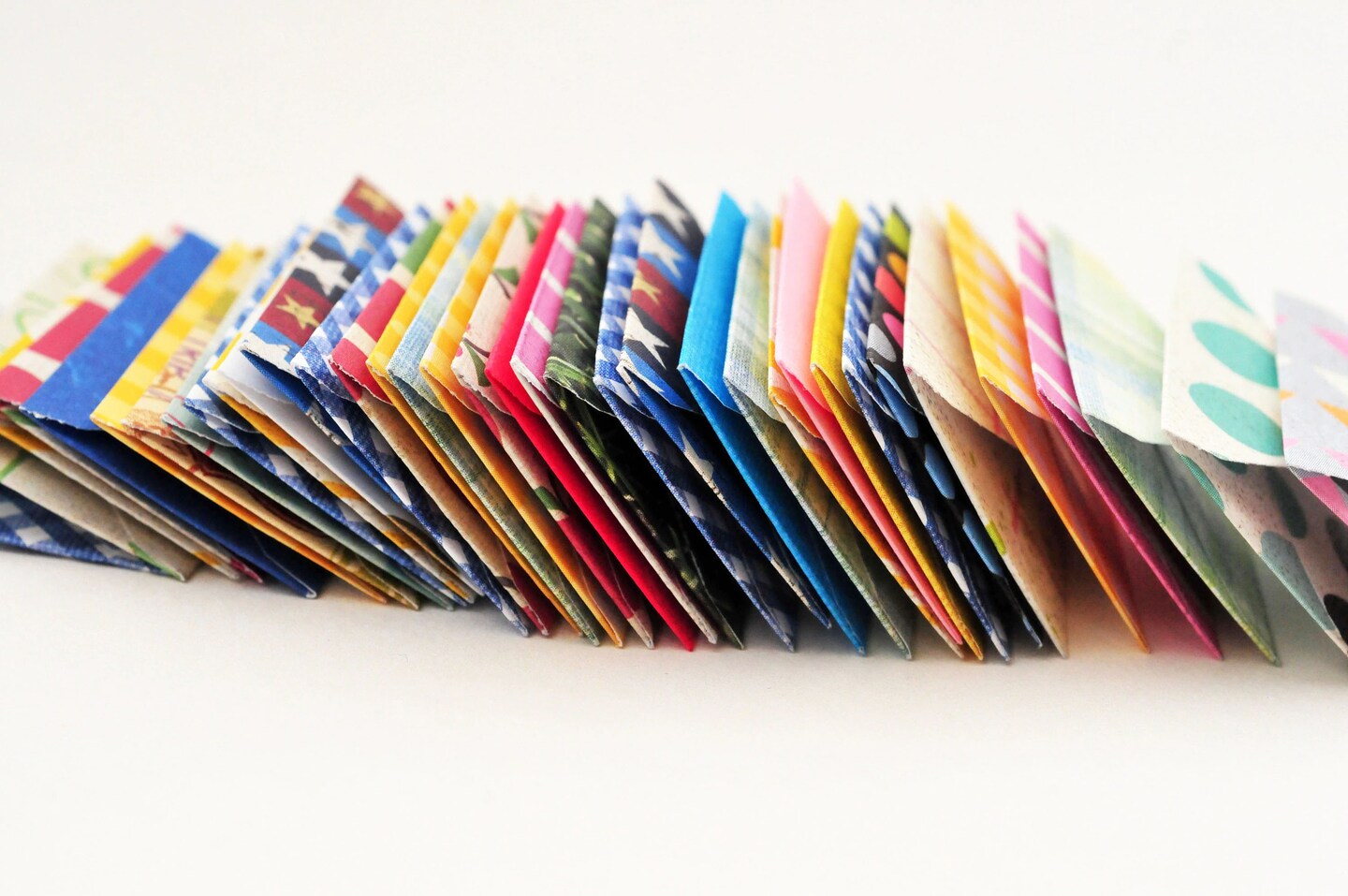100 Pack Mini Cards With Envelopes, Small Colorful Spain