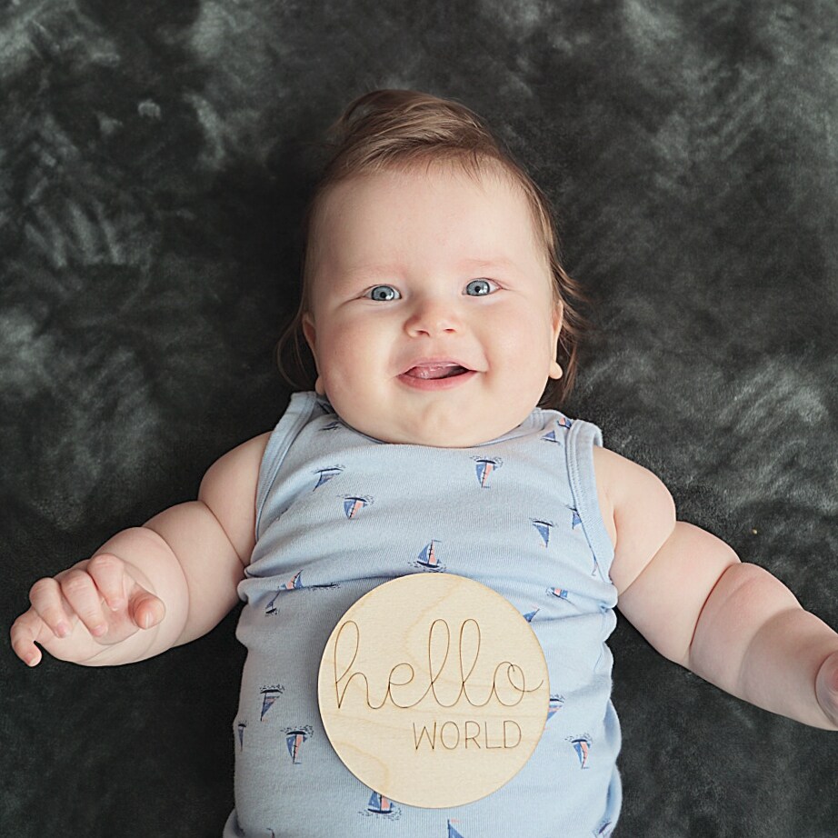 Pregnancy Announcement Signs & Baby Announcement Kit, 4”, Set of 6 | Woodpeckers