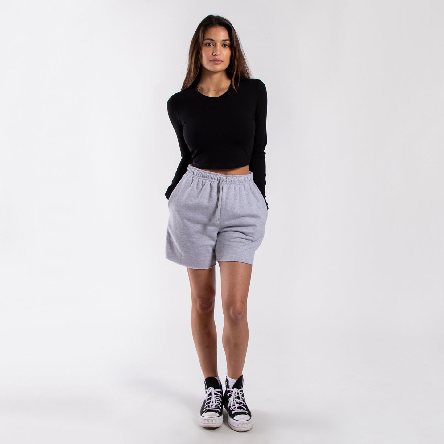 Women&#x27;s Fitted Cropped Long Sleeve Tee