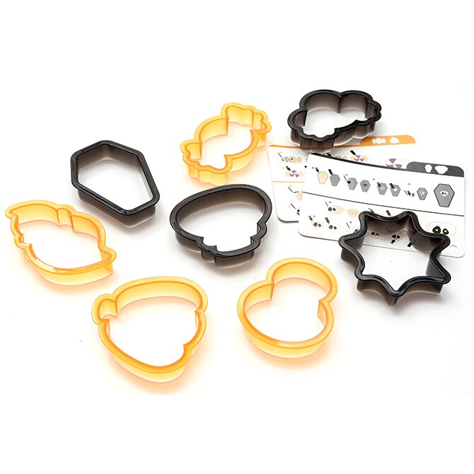Sweet Sugarbelle Cookie Cutter Halloween Basics Set 18 Pcs 320119 by American Crafts