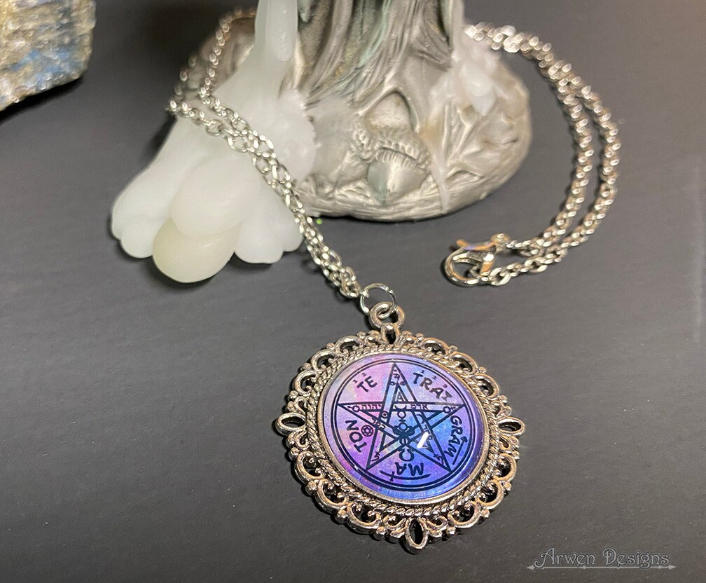 AMULETTE MAGIQUE DE PROTECTION | My Site