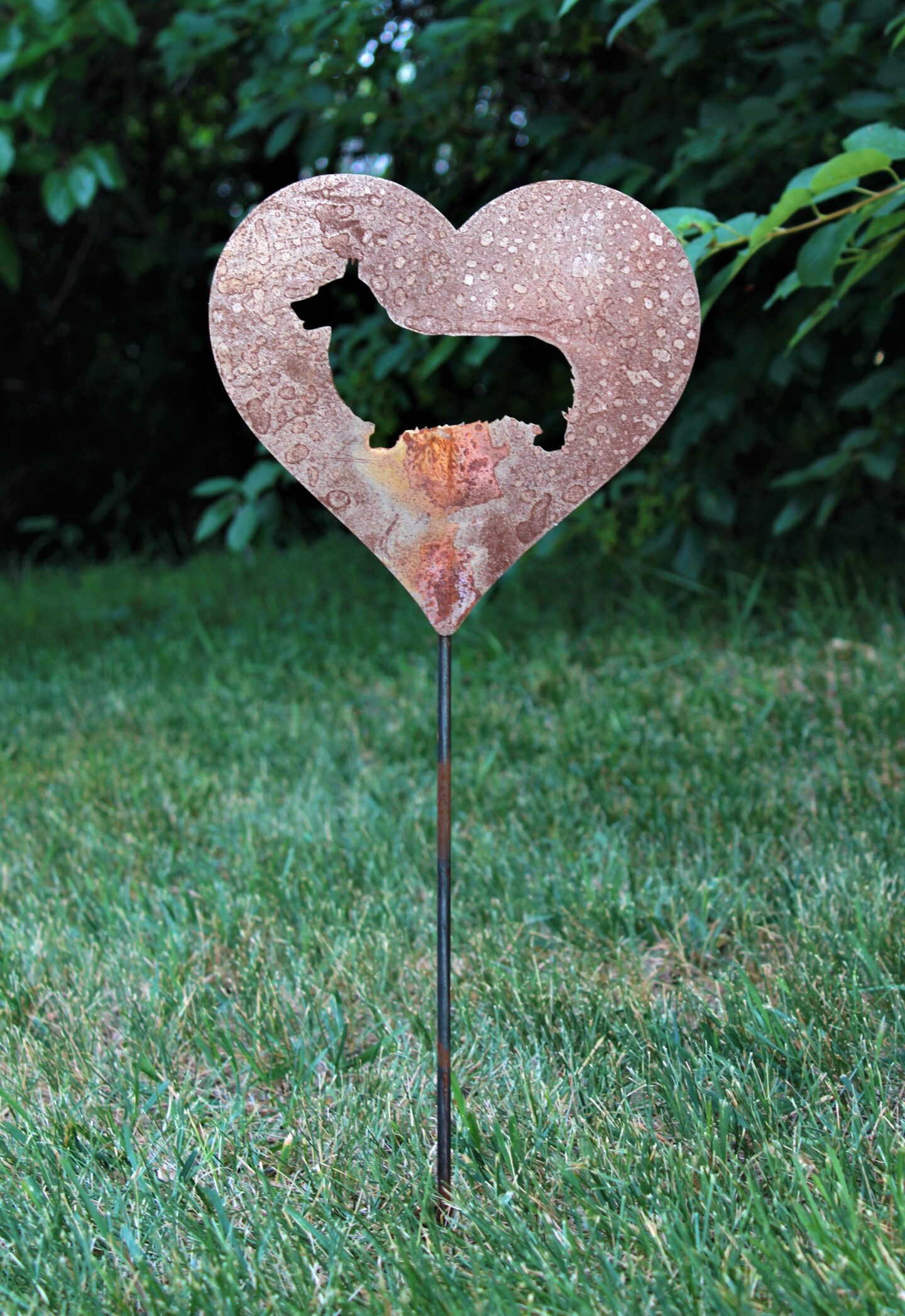 Corgi Dog Metal Heart Pet Memorial Stake 21 to 28 Inches Tall