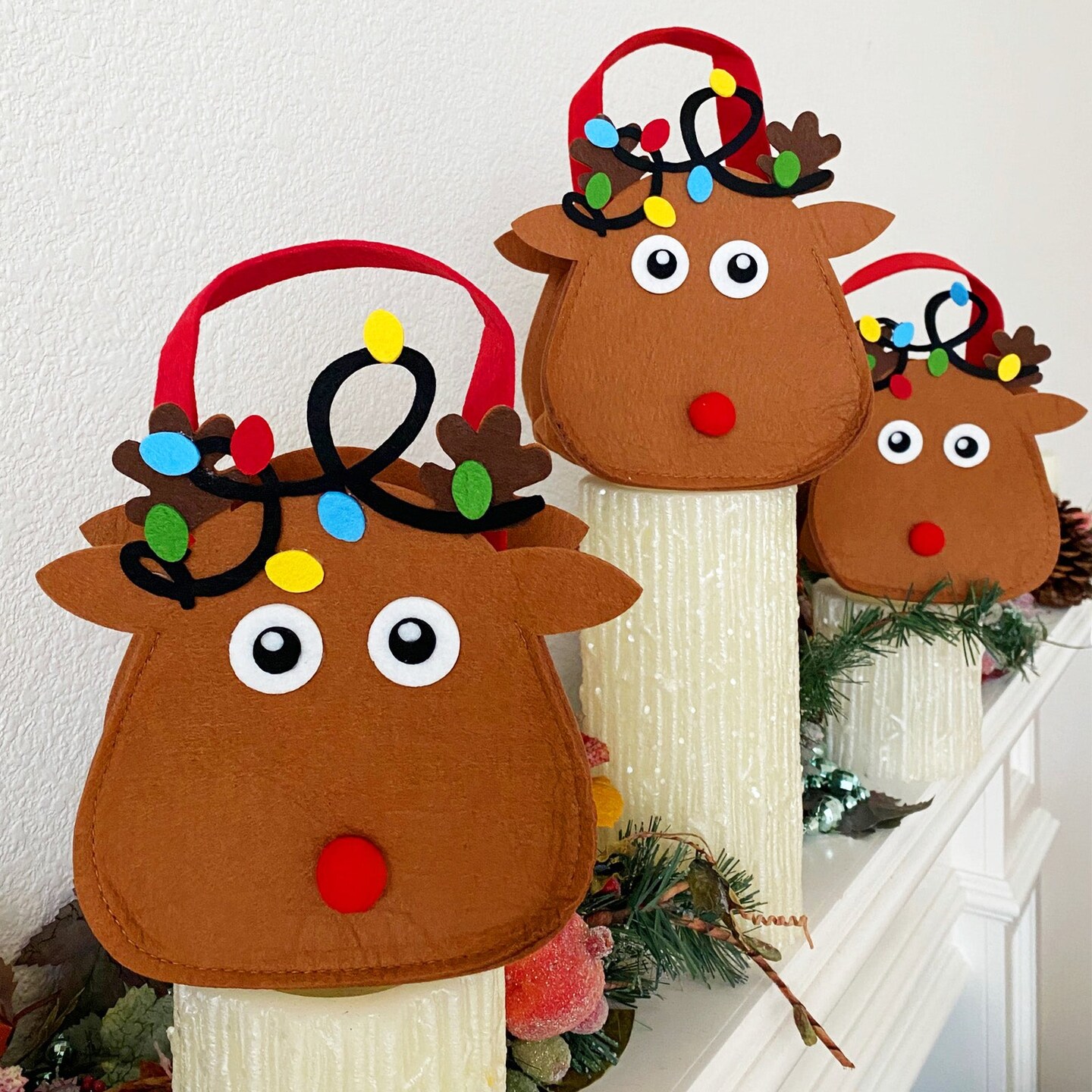 Wrapables Felt Reindeer Gift Bags, Holiday Decorations (Set of 6)