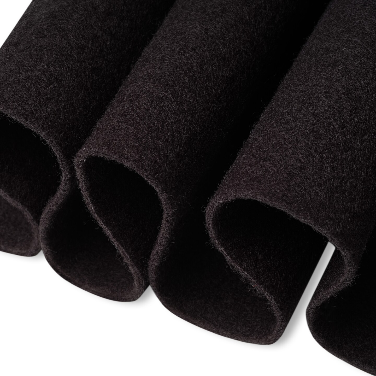 FabricLA Craft Felt Fabric - 18&#x22; X 18&#x22; Inch Wide &#x26; 1.6mm Thick Felt Fabric - Black - Use This Soft Felt for Crafts - Felt Material Pack