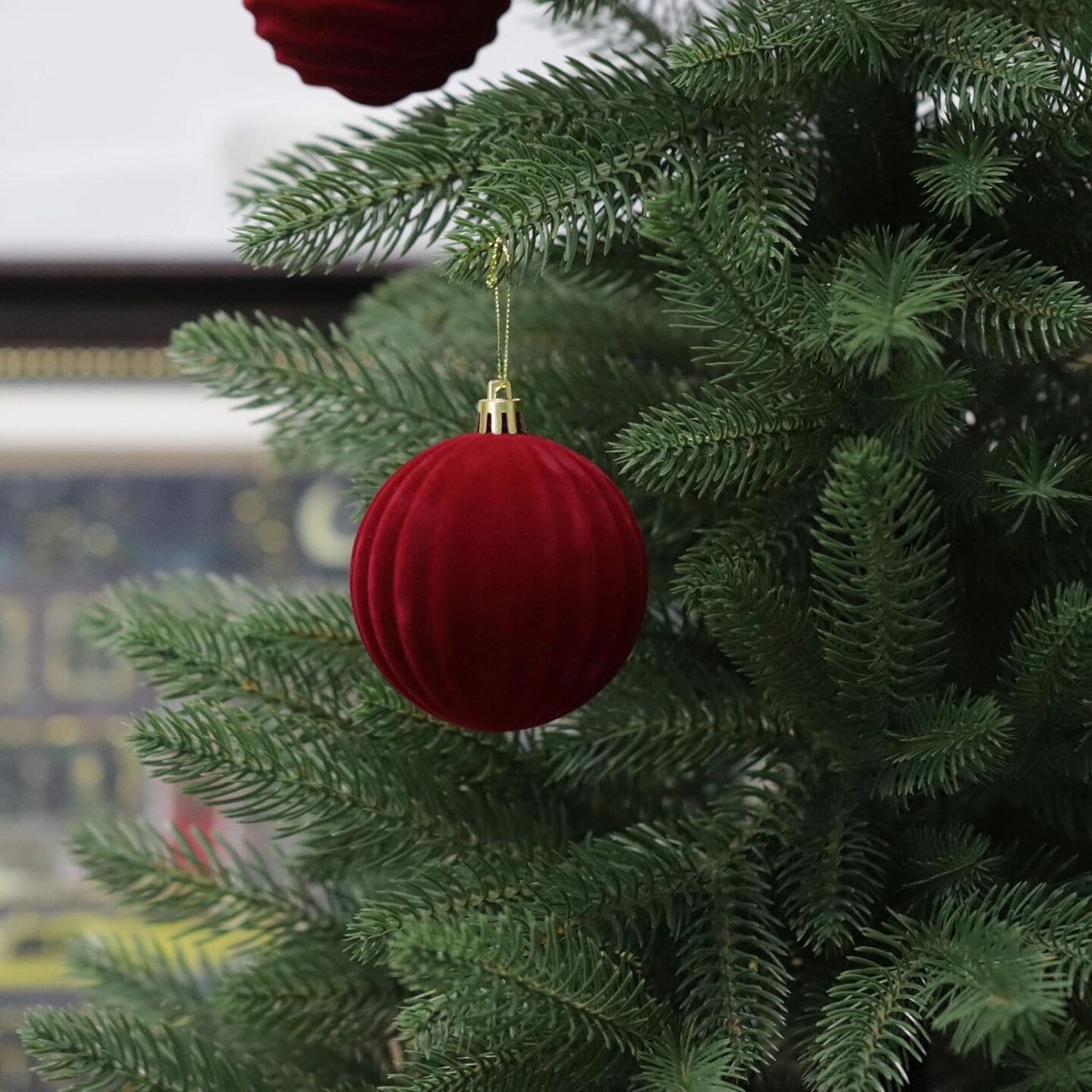 Velvet Christmas Balls Flocked Christmas Tree 3.15inch Ornaments 12PCS Plastic Balls Xmas Hanging Ornaments Decoration Red