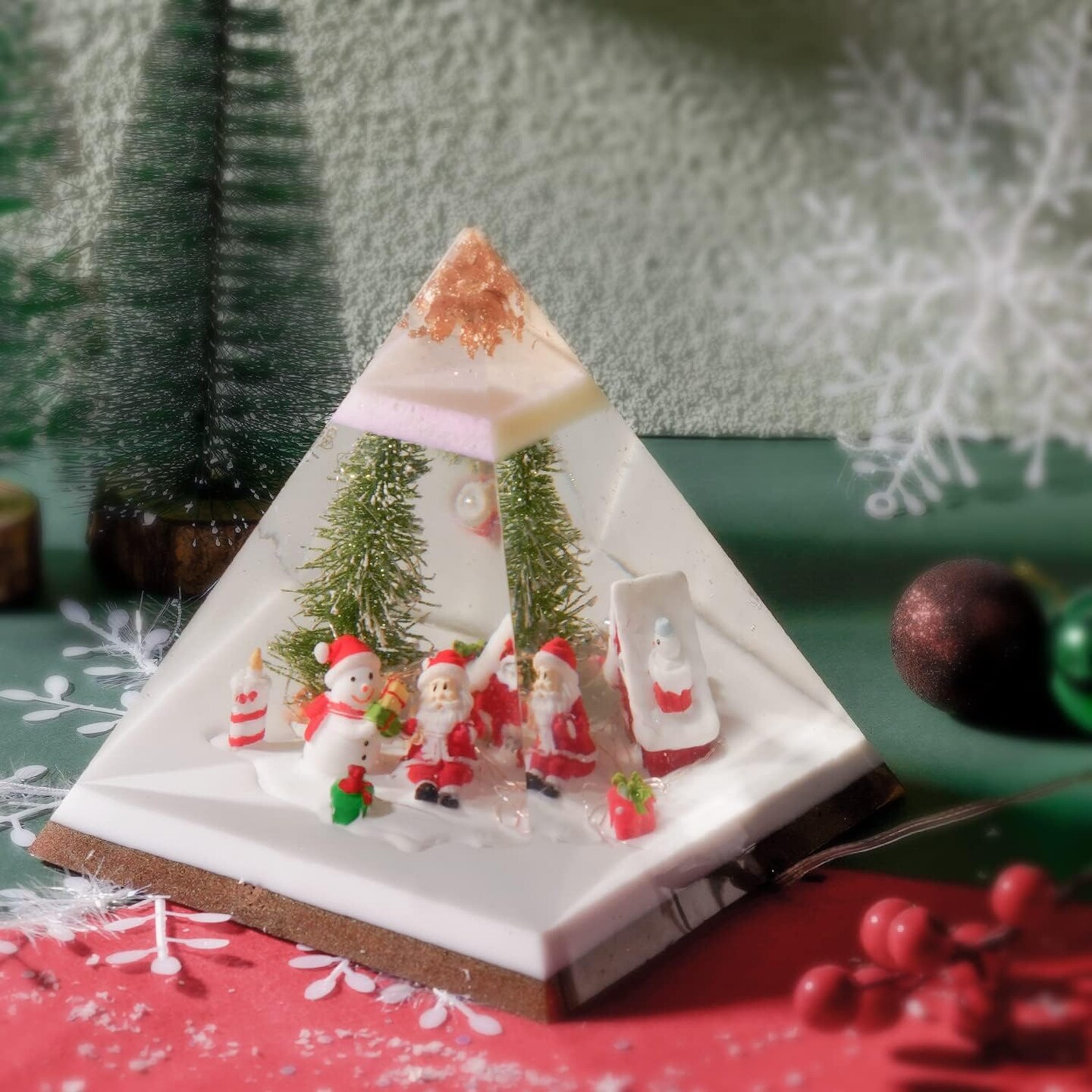 LET'S RESIN Pyramid Molds for Resin,Large Silicone Pyramid Molds,Silicone Resin Molds for DIY Pyramid, Jewelry,Great for Paperweight, Home Decoration(Height:15cm/5.9inch)