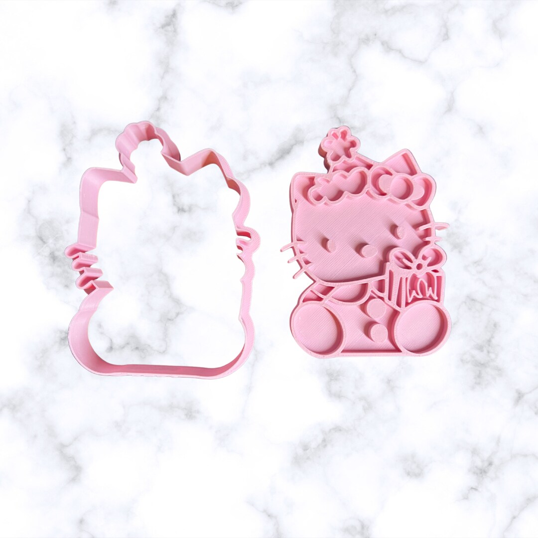 Cute Cat  Christmas   Cutter +Stamp  4 Inches each