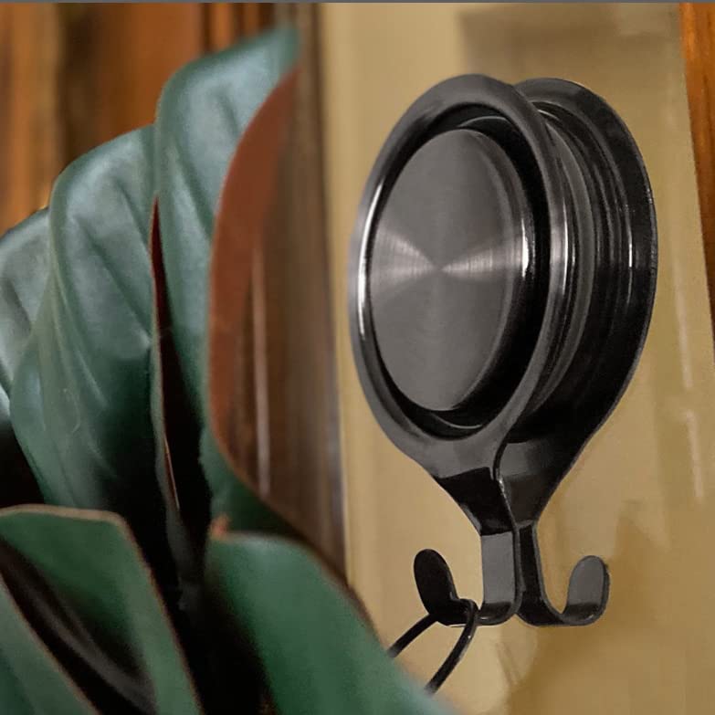 Attract Pinch-Free Magnetic Wreath Hanger 2-Pack