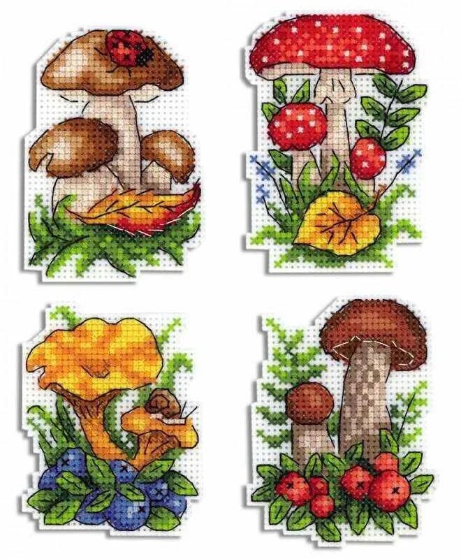 Mushrooms P-486 / SR-486 Plastic Canvas Counted Cross Stitch Kit