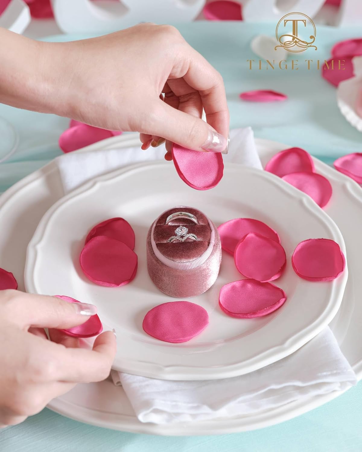 Silk Flower Petals for Wedding Decoration - 200pcs Fake Rose Petals for Bridal Showers &#x26; Parties - Hot Pink
