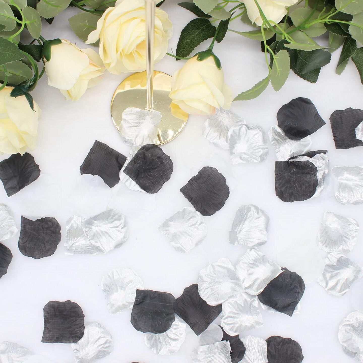 900PCS Silver Black White Artificial Flowers Silk Rose Petals Flower Girl Scatter Petals for Wedding