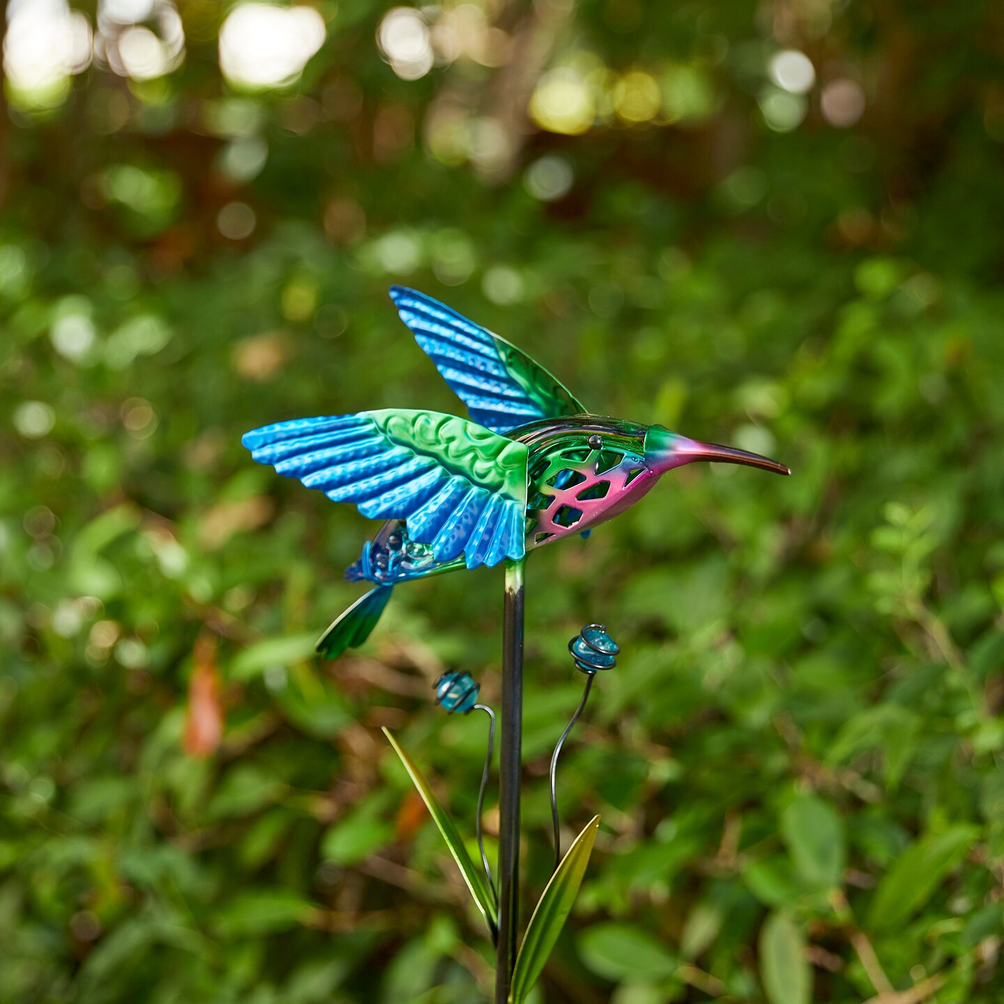 Set of 2 36&#x22;H/39&#x22;H Solar Hummingbird &#x26; Frog Yardstakes