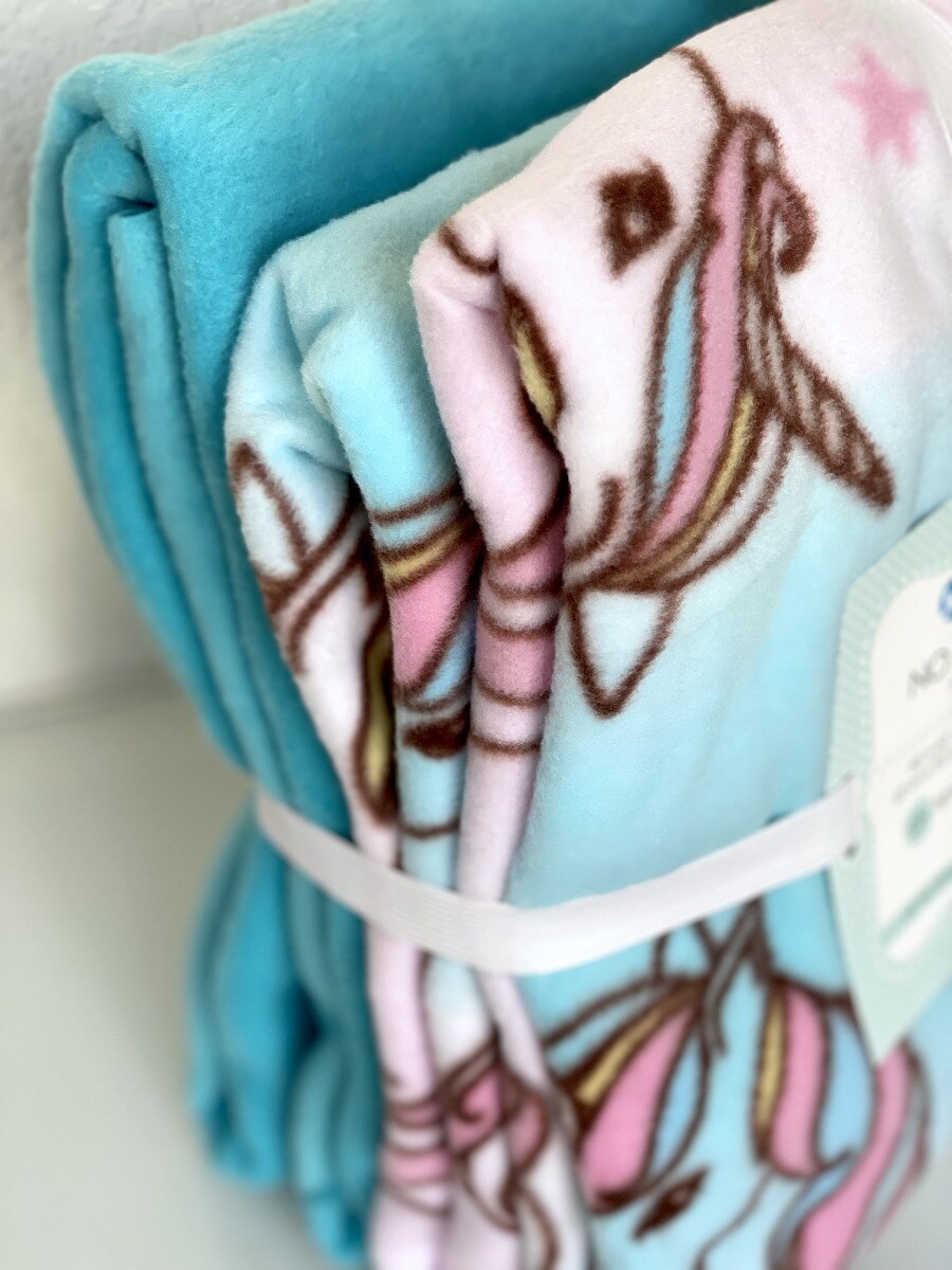 Unicorn Stars Anti-Pill Premium No-Sew Throw Fleece Fabric Kit (50x60)