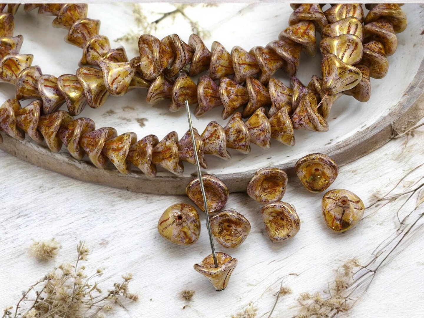 *25* 10x12mm Luster Opaque Rose Gold Topaz 3 Petal Bell Flower Beads