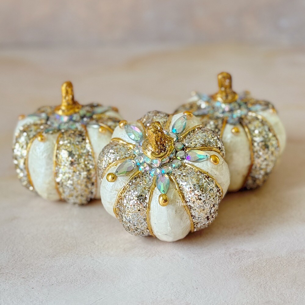 Capiz Ivory Jeweled Pumpkin | Mini | Set of 3 - Final sale / Non-returnable and Non-refundable