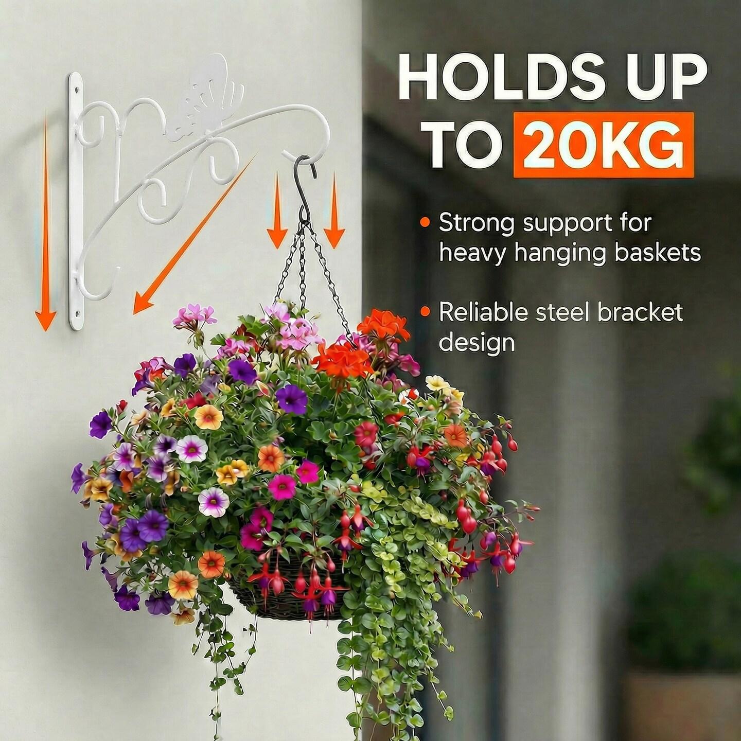 Scroll-Design Metal Wall Bracket for Hanging Accessories and Flowerpots for Indoor & Outdoor Use