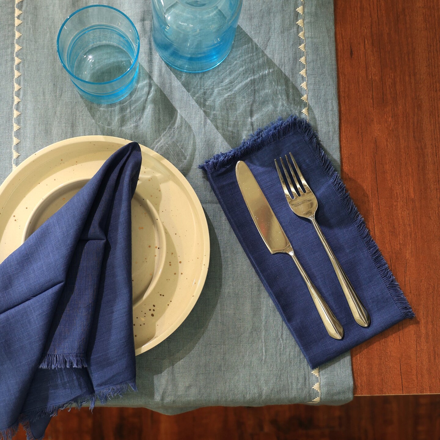 Premium 100% Cotton Napkin Cloth – Set of 4 Reusable, Soft & Durable Napkin Cloth for Dining Table & Special Occasions