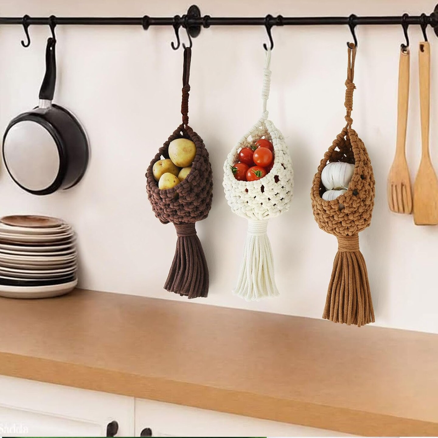 Macramé Basket Decor – Set of 3 Handmade Boho Wall Hanging Storage Baskets for Living Room, Bedroom, or Entryway, Rustic and Decorative Home Art