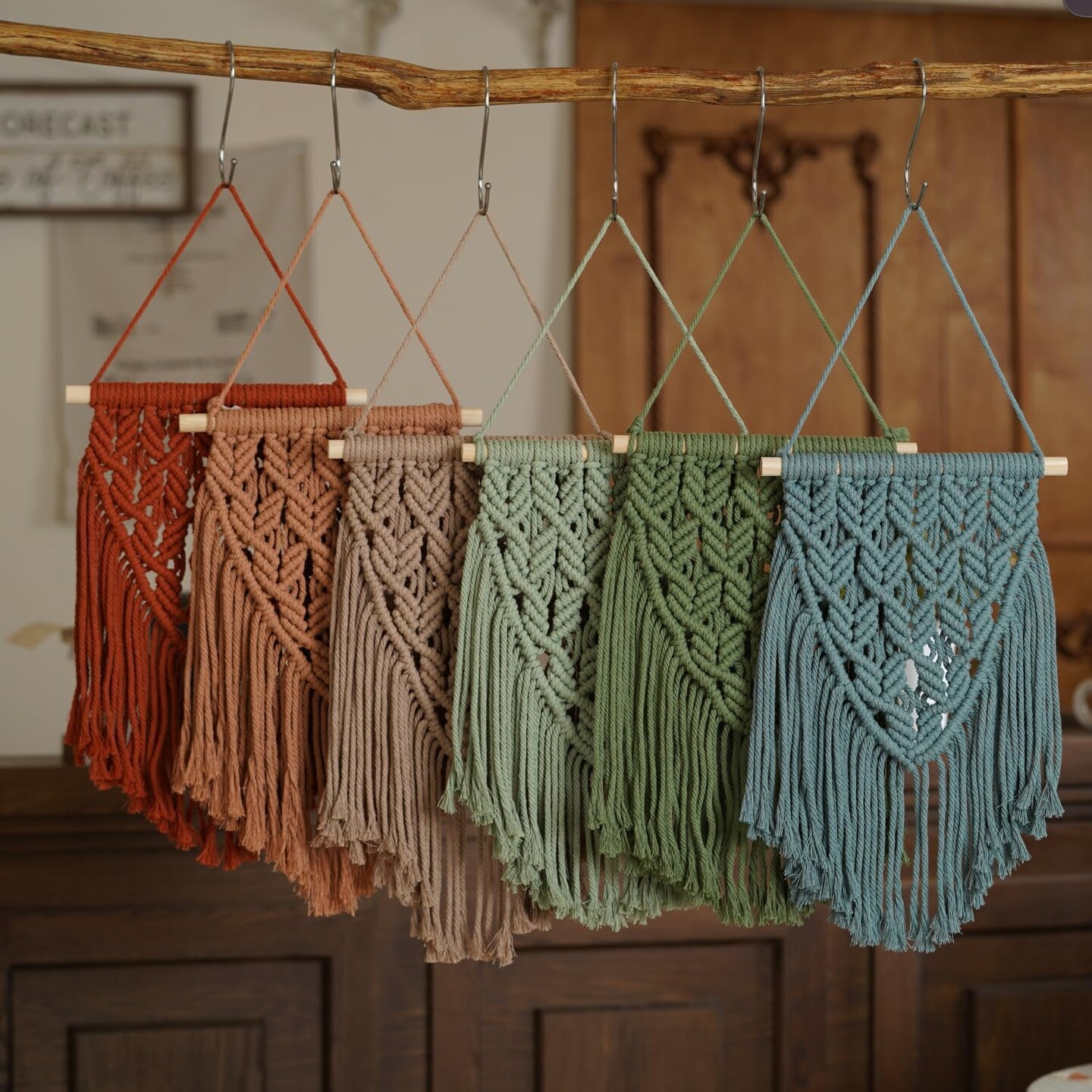 Small Macramé Wall Hanging – Boho Green Tapestry, Cute Aesthetic Wall Art for Bedroom, Living Room, Dorm, Nursery, or Office, 16" x 10", Perfect for Teen Girls and Small Spaces