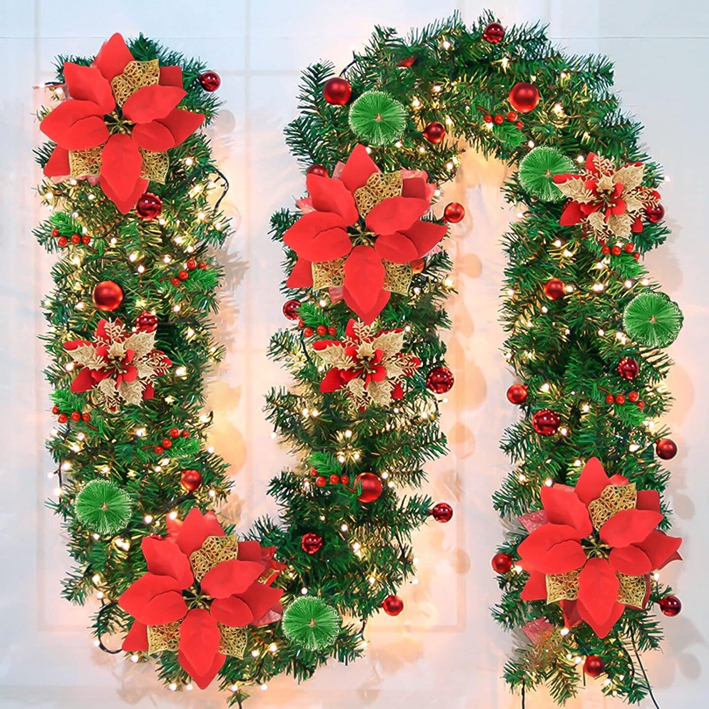 Pre-lit Artificial Christmas Garland