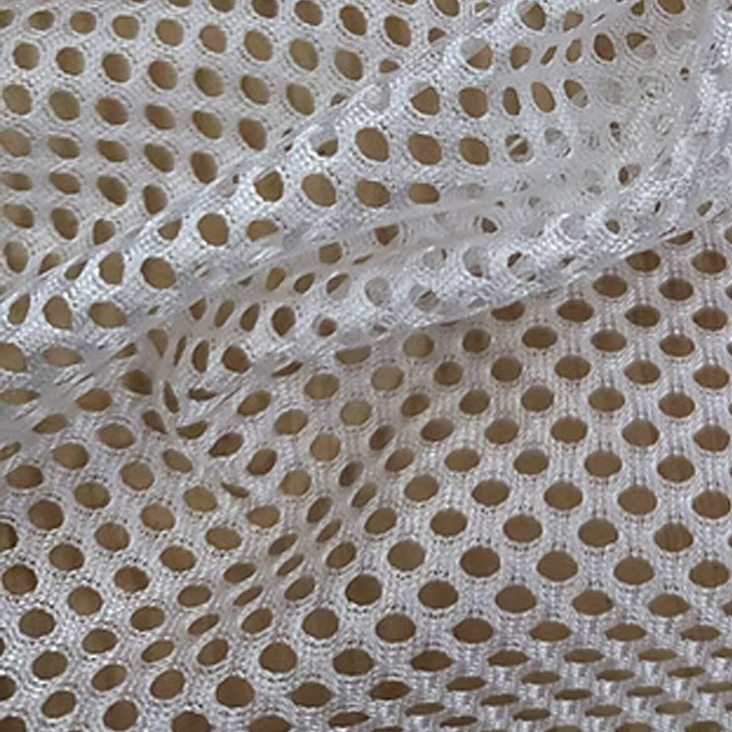 1 Yard King Mesh Fabric Polyester Medium Weight Slight Stretch 59/60 Inches Wide