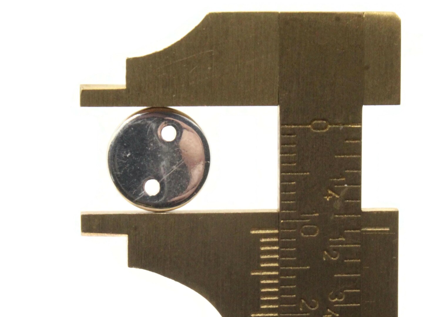 20 11mm Flat Round Two Hole Disc Beads Vintage Silver Plated Plastic Beads