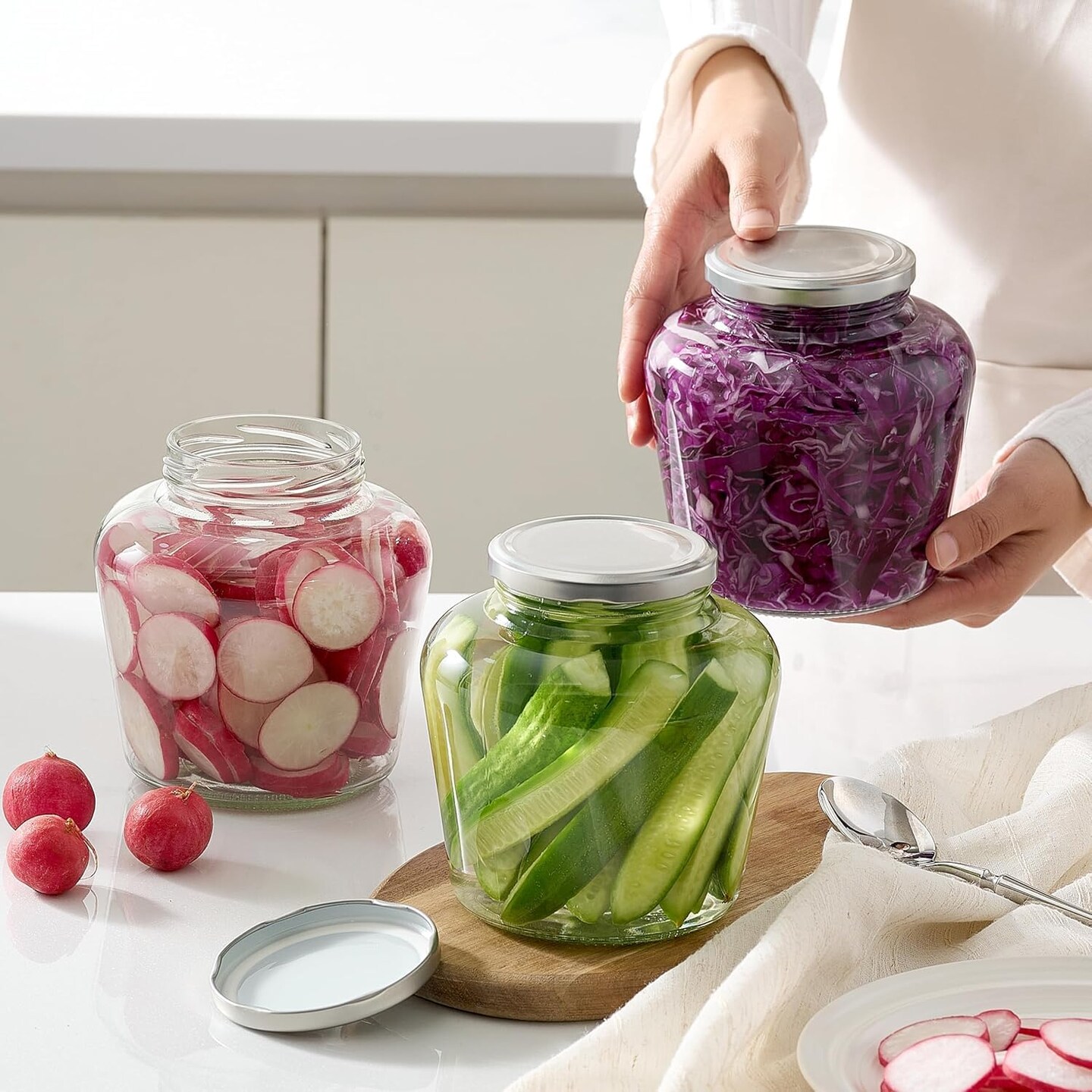 Glass Jars with Airtight Lid,Canning Jars,Glass Jar with Lid,Glass Storage Jars with Lids for Pickles,Pickled Eggs,Kombucha,Sun Tea,Limoncello,Cookies,Flour,Sugar,42 fl.oz., 1.31 qt,6 Pack