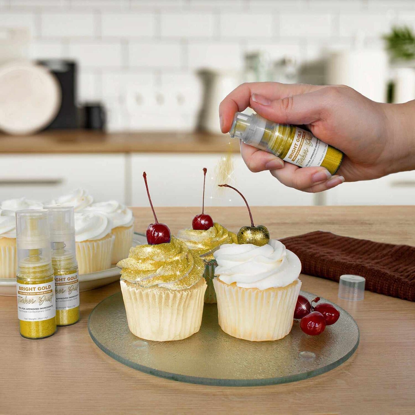 Bakell - Bright Gold Tinker Dust Edible Glitter (4g, 1x Spray Pump) for Food, Desserts, and Beverages!
