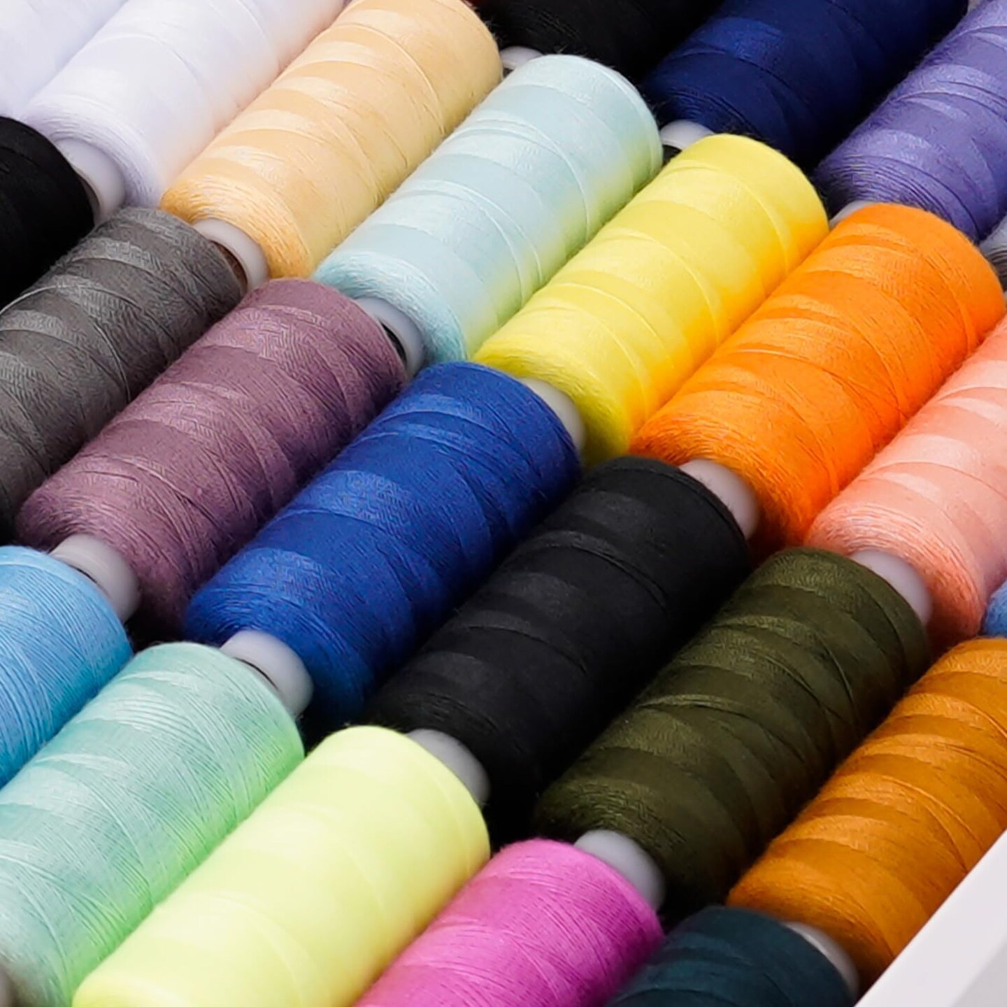 88 Spools of Hand Quilting Thread, 400 Yards Each, All Purpose Quilting and Sewing Thread, 140S/2