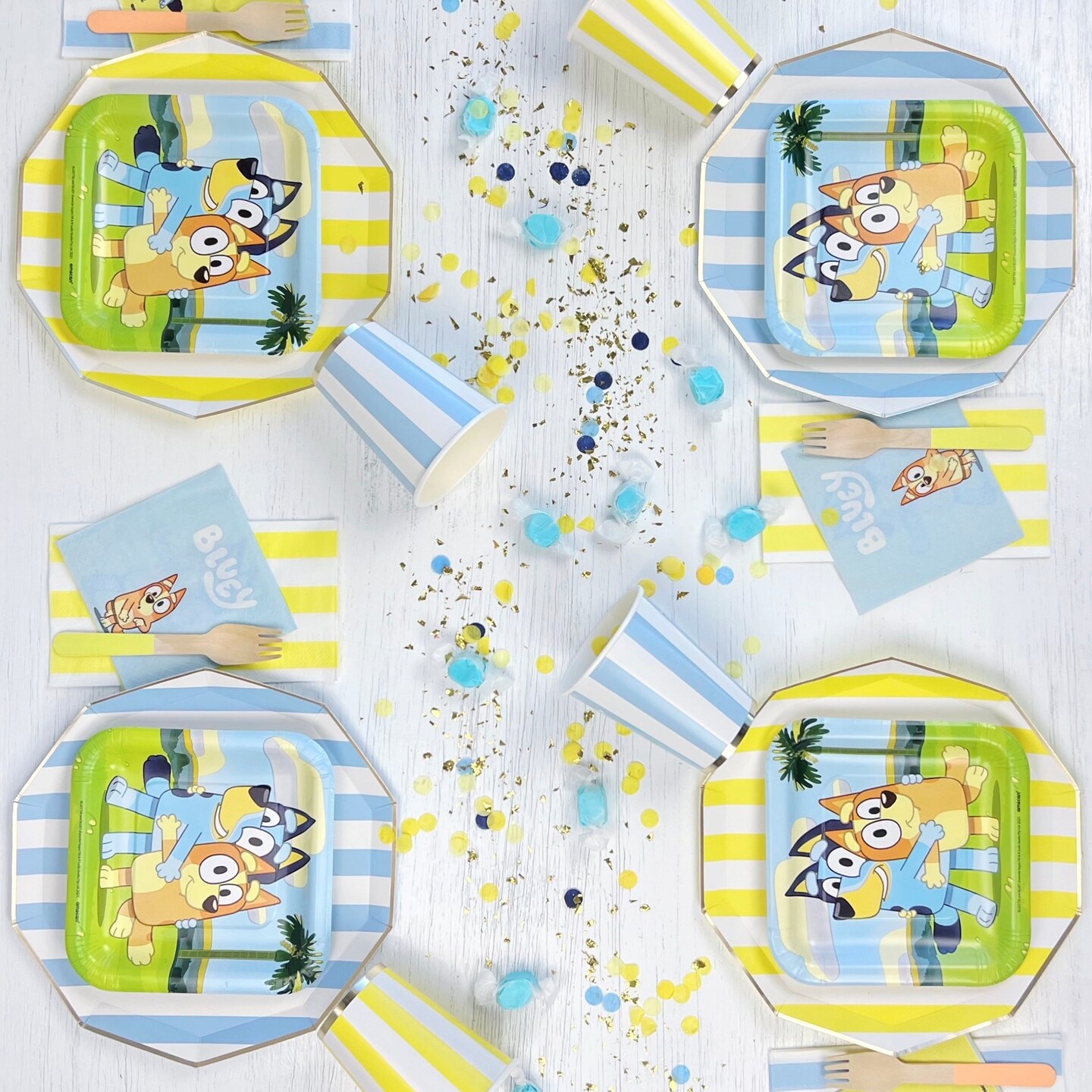 SKY BLUE SIGNATURE CABANA STRIPE CUPS