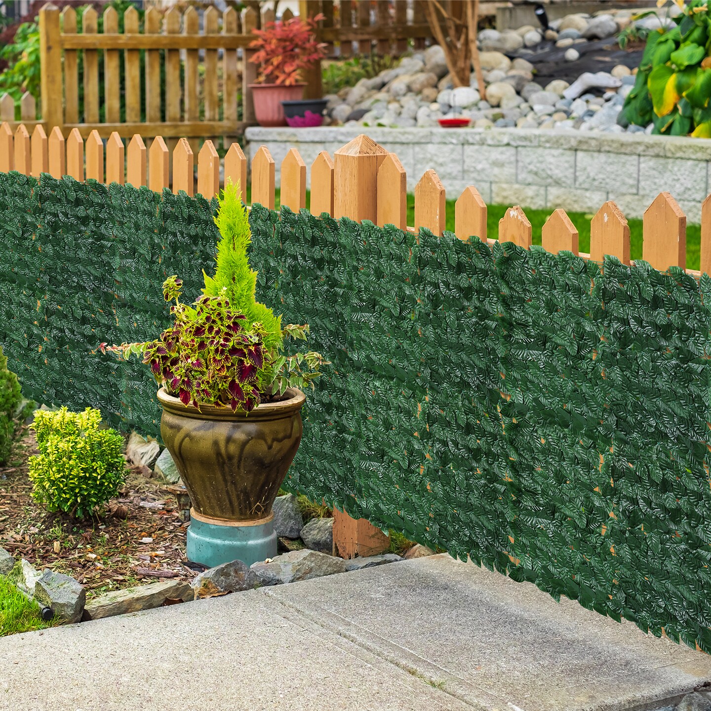 Artificial Ivy Privacy Fence Screen &#x2013; 51.66 Sq Ft UV-Resistant Greenery Wall Panels, Customizable Indoor/Outdoor Decor for Balcony, Garden, Fence (Green Apple)