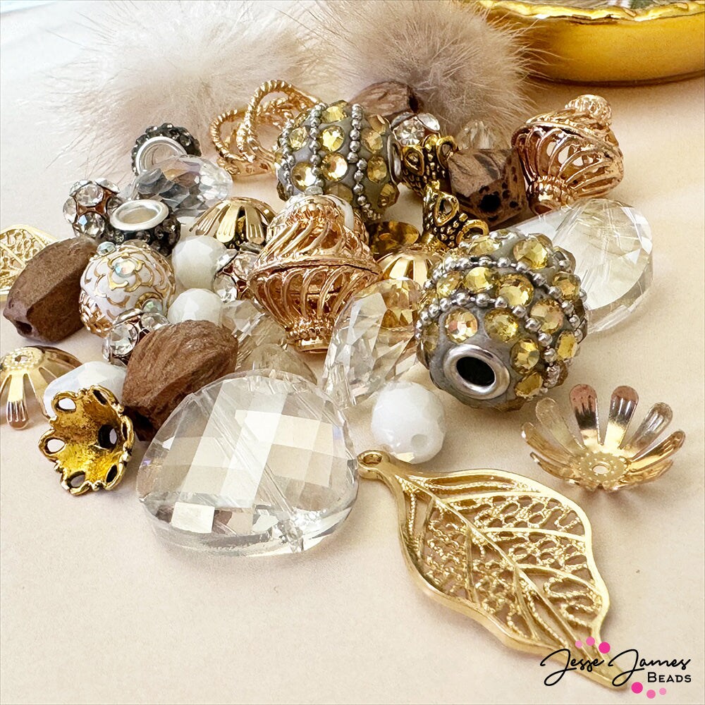 Jesse James Beads Goddess Inspiration Bead Mix in Frigg