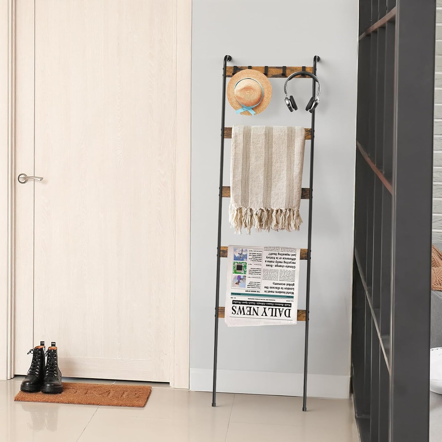 5-Tier Blanket Ladder with 10 Removable Hooks - Rustic Brown Wall-Leaning Towel Rack Organizer for Living Room, Bedroom, Bathroom Decor